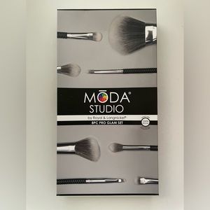 Moda Studio 8 pc pro brush set